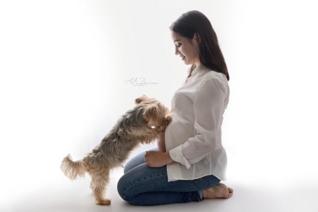 Sessão fotográfica de gravidez no Porto com fotografias de família incluídas